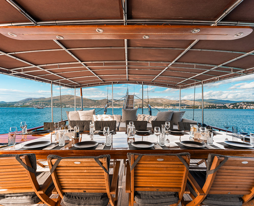 CROATIA Aft deck