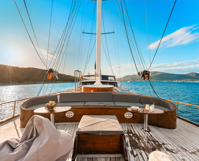 CROATIA Bow deck