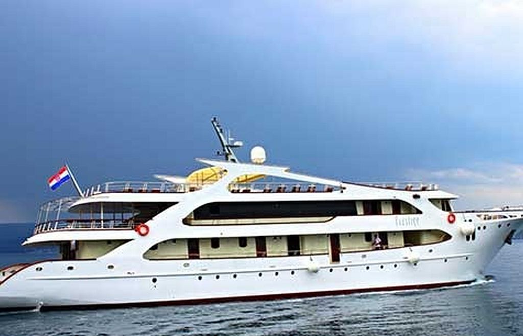 Motor Sailor Prestige Motor Sailor Prestige