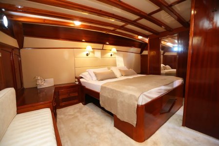 Master-cabin