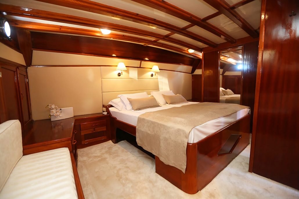 Master-cabin kadena