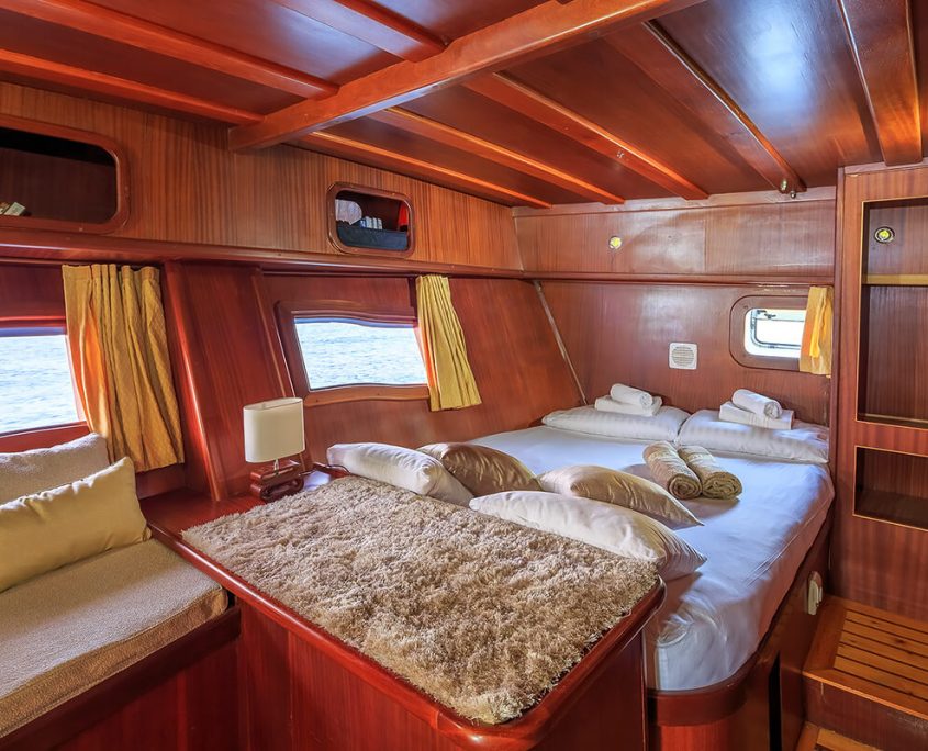 ALLURE E Cabin