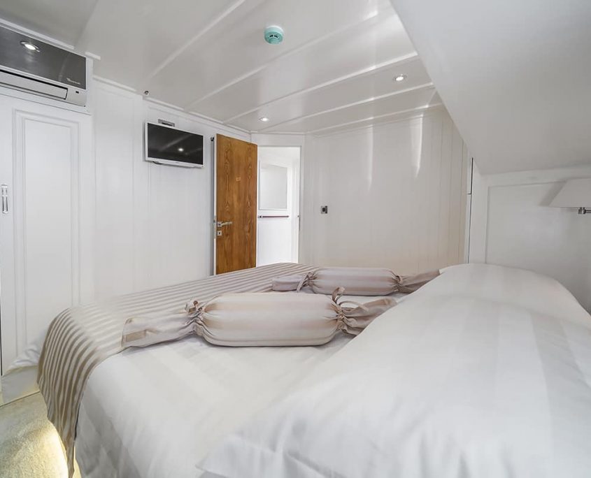 MASKE Double cabin