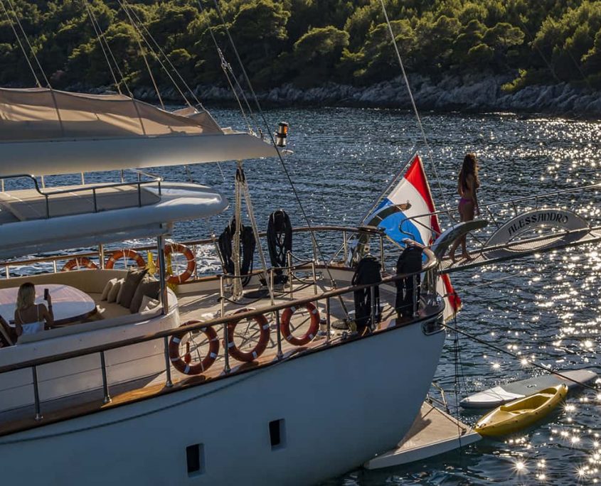 ALESSANDRO I Aft deck