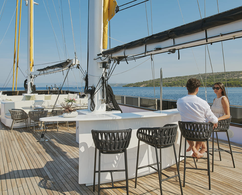 ANIMA MARIS Sun deck