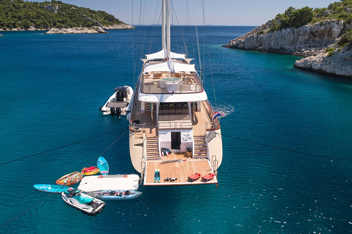 MARALLURE Watersports