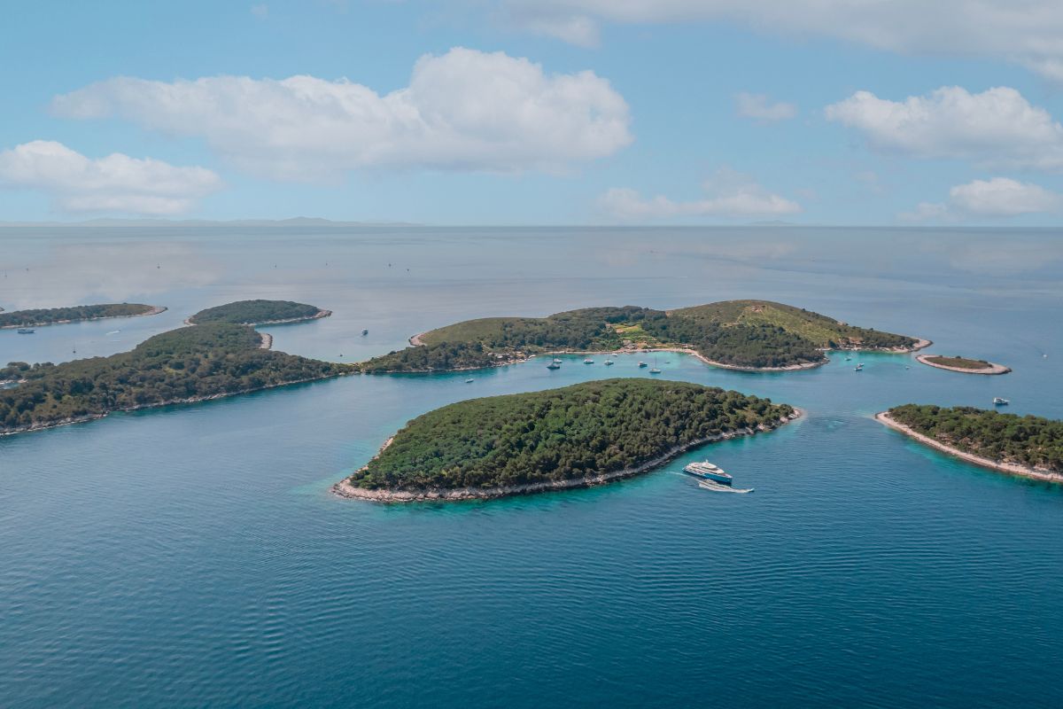 national parks by yacht in croatia