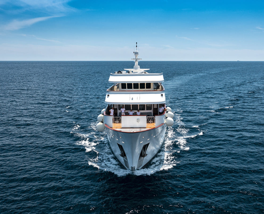 YOLO Cruising YOLO Cruising